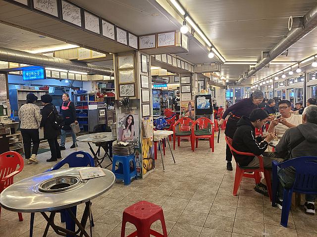 青沙浦にある有名店です！