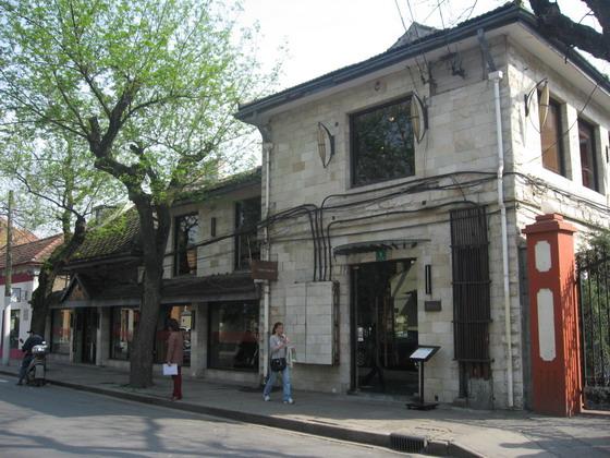 200元ポッキリ！市内お散歩観光Cコースでは、旧フランス租界の風景と泰康路散策をご堪能あれ！