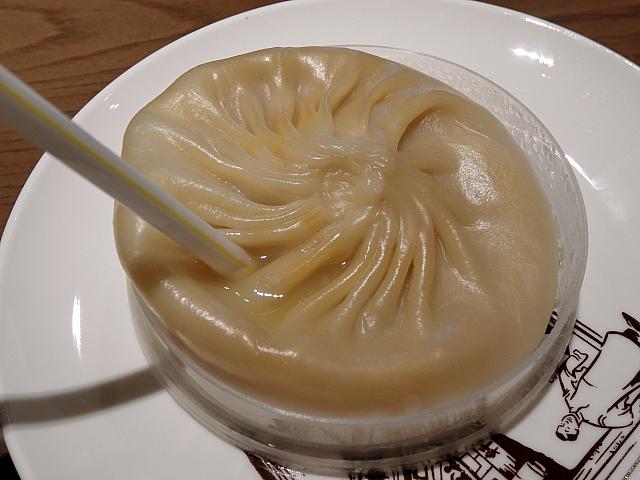 蟹味噌のスープを味わうための饅頭