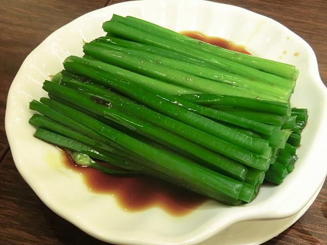 ニラ好きなら必食のひと皿