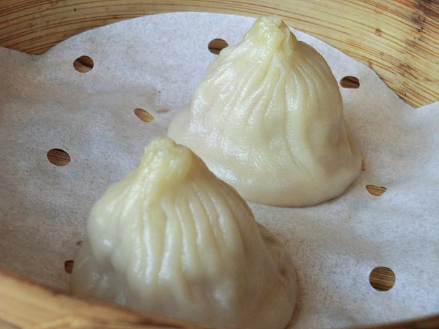 皮も餡もていねいに作られています