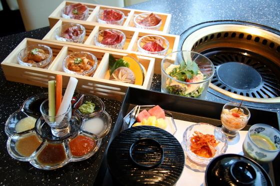 ◎ ランチセット「焼肉８種盛り」　88元