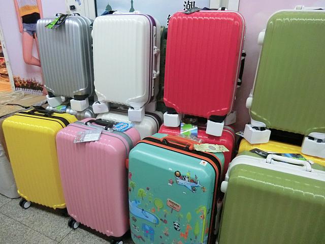 旅行カバン専門店