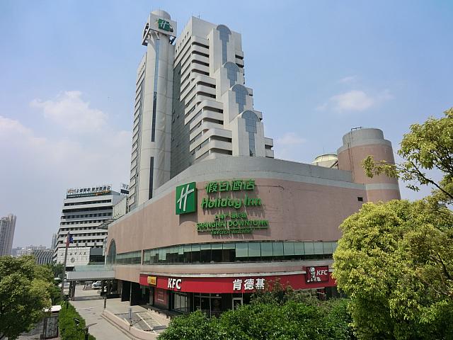 1階にケンタッキーがある「長城楼」