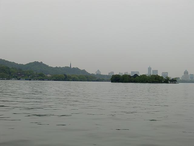 遊覧船からの風景。