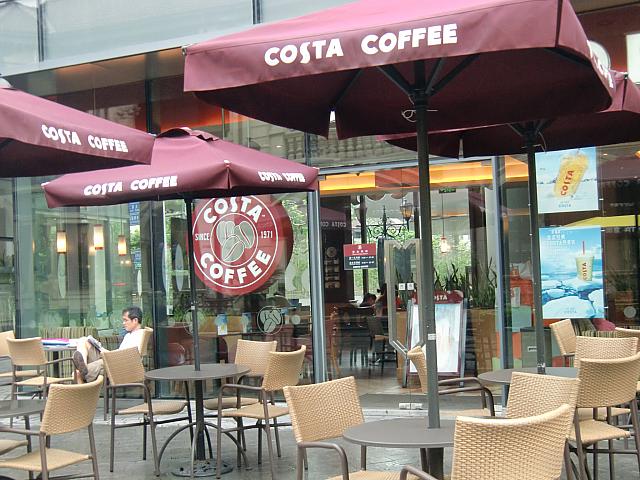 カフェチェーン「COSTA COFFEE」