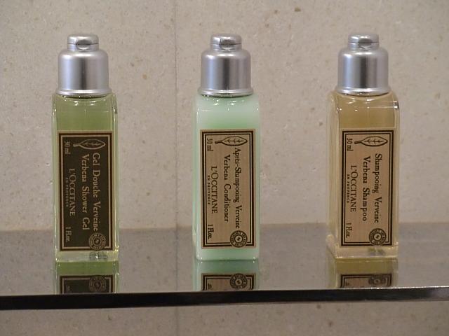 全部ロクシタン製です。