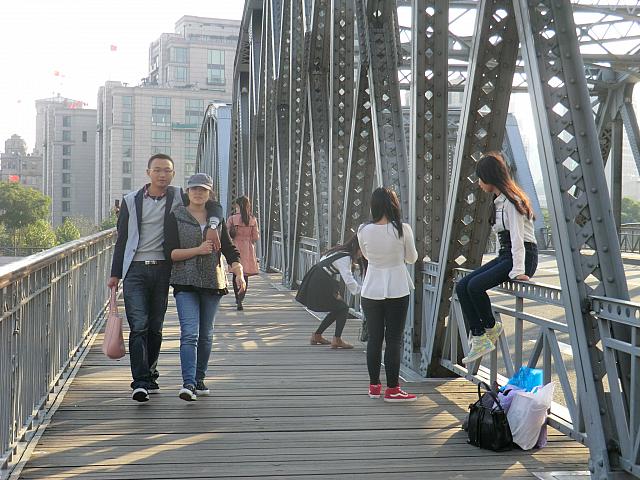 外白渡橋を渡ってみました