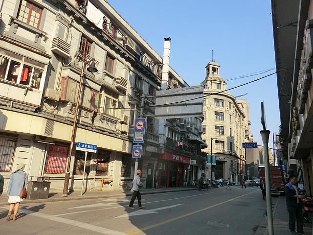 ⑤北京東路を右折