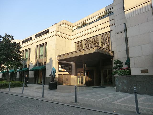 「ザ・ペニンシュラ上海」のアーケード入り口