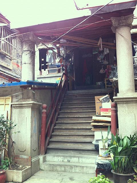 この建物