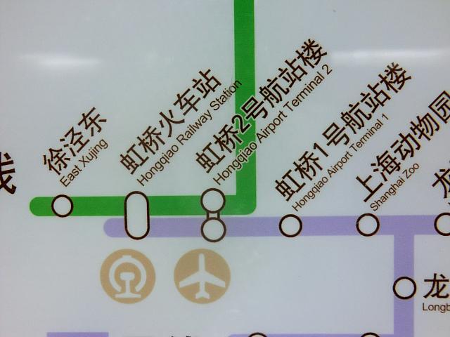 黄緑の線が2号線、薄紫が10号線です