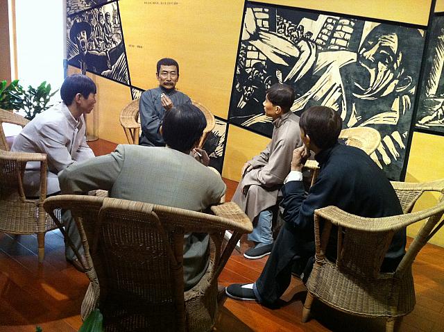 蝋人形での展示も