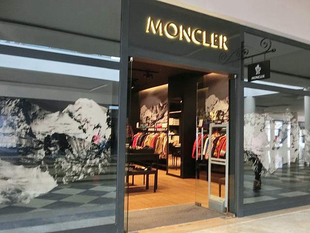 モンクレール