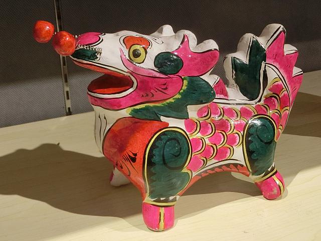 かわいい民芸品の展示も
