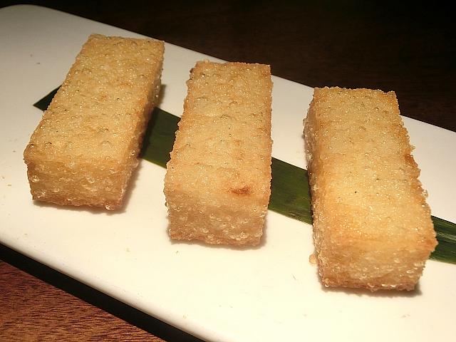 軽く揚げた米餅