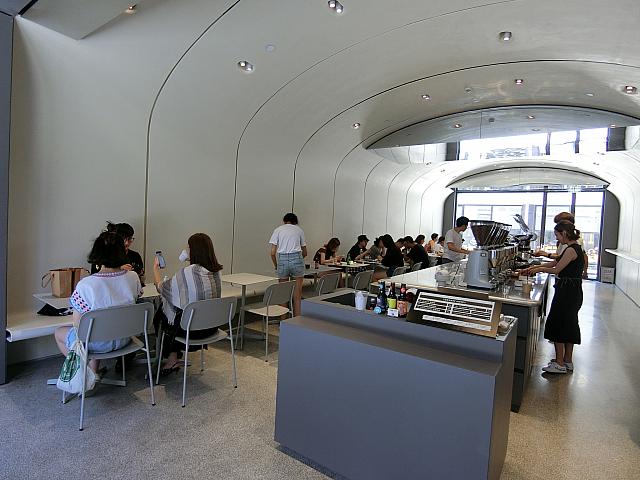 「SEESAW COFFEE」
