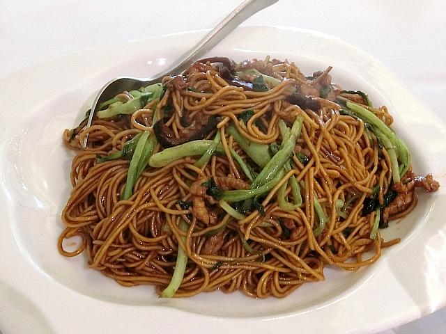 めずらしい細麺焼きそば