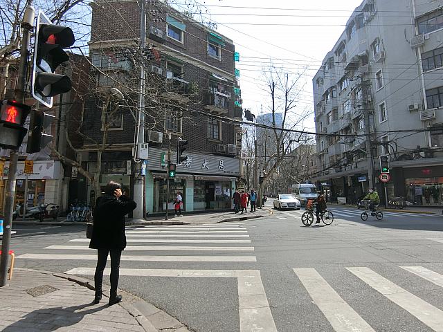 ④南昌路を渡って