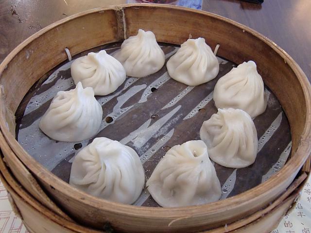 「南翔饅頭店」の小籠包