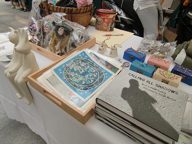 一風変わった上海土産が見つかります。