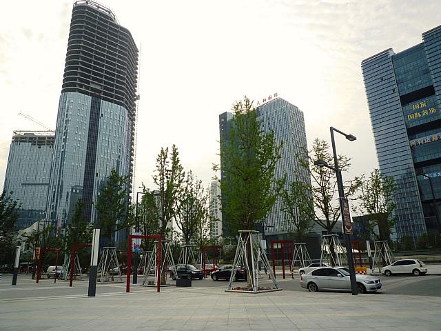 ビルの建設ラッシュが続いています。