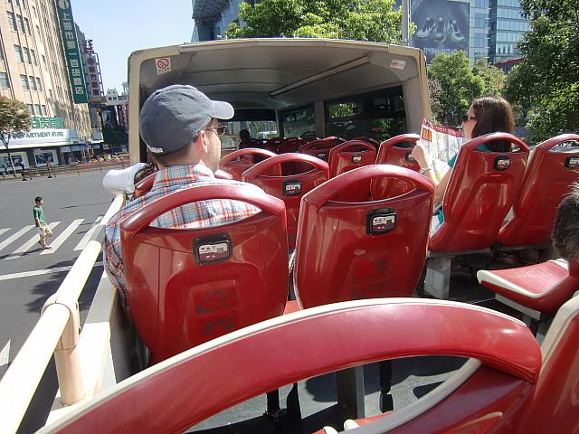 フットワークの軽そうな一人旅の外国人が目立ちました