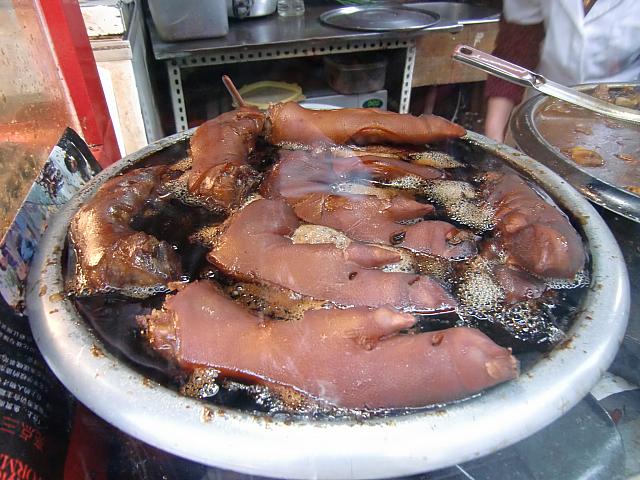 豚足の煮込み