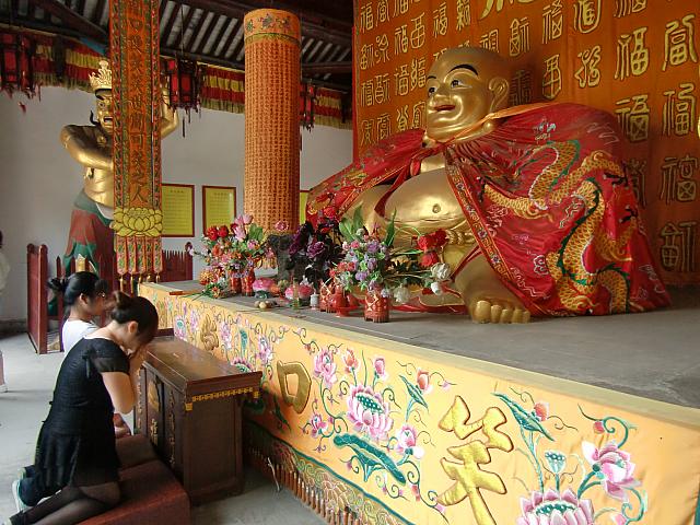 水郷内ではお寺巡りもできます