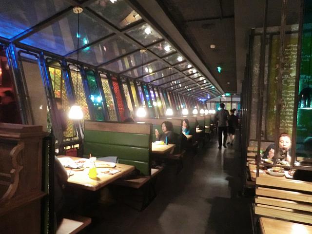 浦東店はインテリアがオシャレ