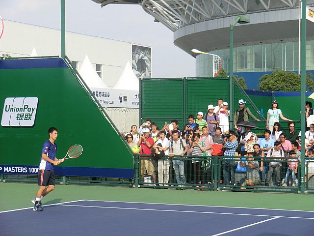 ナビが訪れた10月7日は錦織選手の試合はなし。練習だけ公開されました