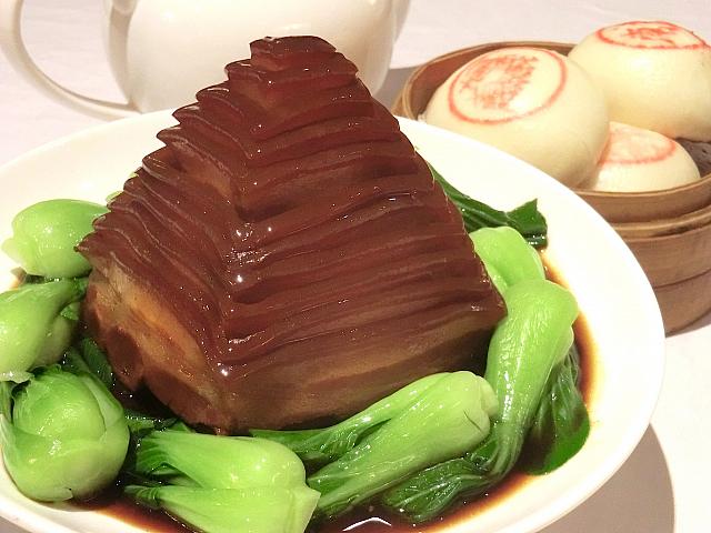 伝統的なメニューがいっぱい