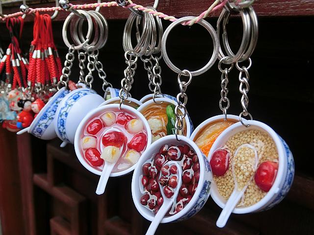 根強い人気の食品サンプルグッズ
