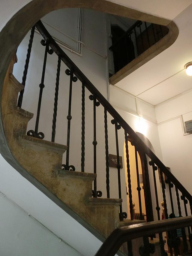 「階段美」に上海で気がついたナビ