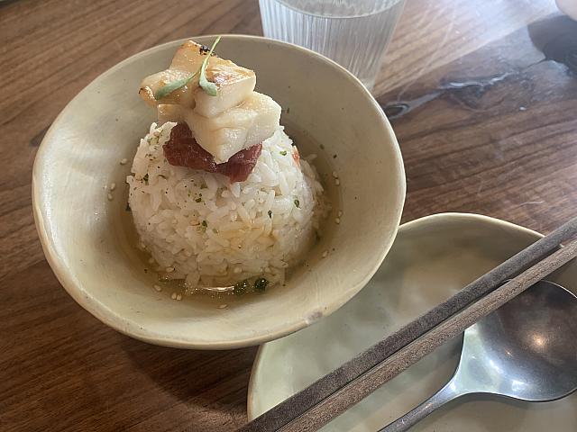 お店ごとにいろいろなお茶漬けがあります