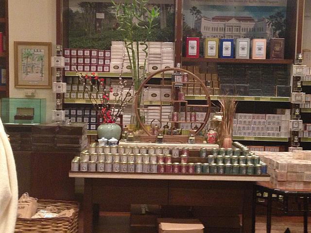 お茶エリアだけでもかなり広くとっています。
