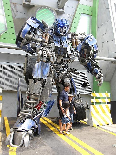 ロボットがたくさんいますよ！