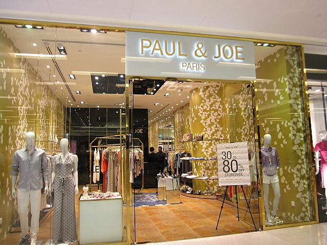 PAUL & JOE