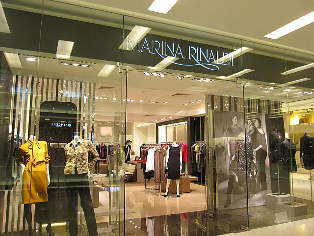 大人な女性をターゲットとした「Marina Rinaldi」 