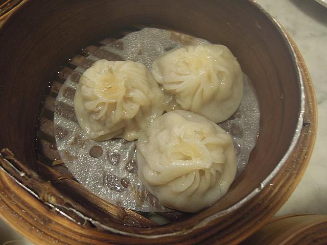 上に乗ったフカヒレが食欲をそそります。