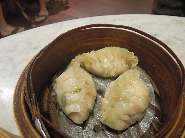 香茜魚翅餃、Shark\'s Fin with Meat Dumpling