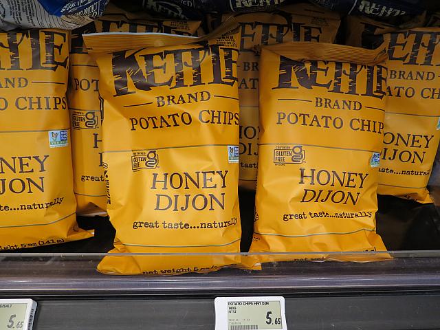 Kettleのチップスも種類豊富。