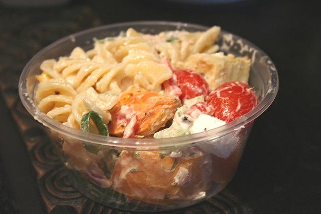 ツナマカロニ＋スイートポテトのサラダ（スモールサイズ）A$5.00