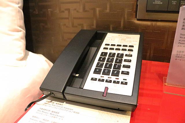 電話は外線も利用可能です(有料)
