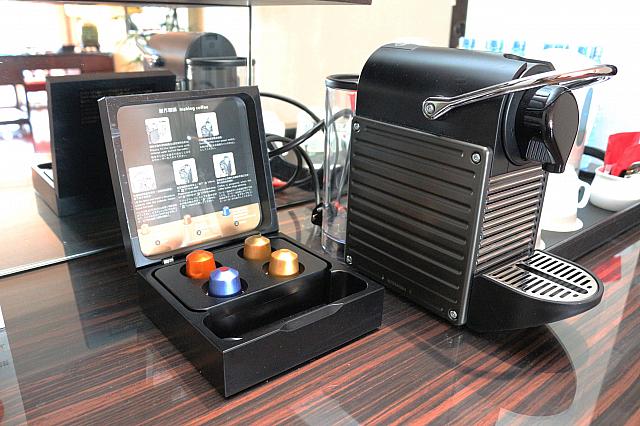 スイートルームからネスプレッソマシーンがあります。