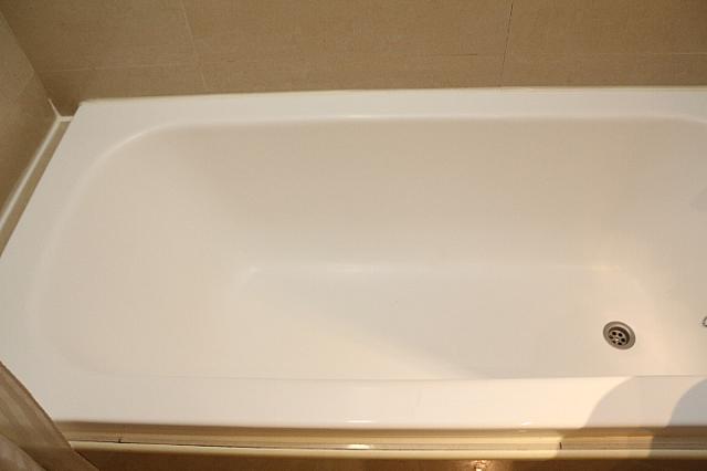  一部の部屋はバスタブなし