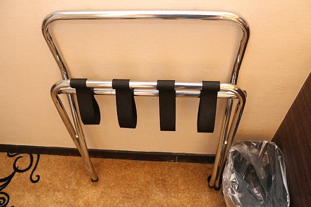 荷物置きがあるのがいいですね～！