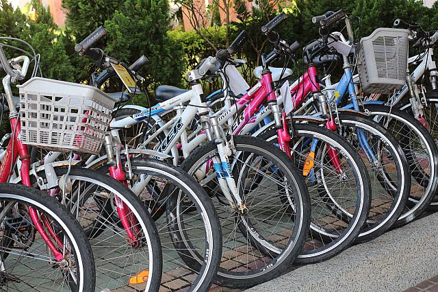 自転車のレンタルもあり