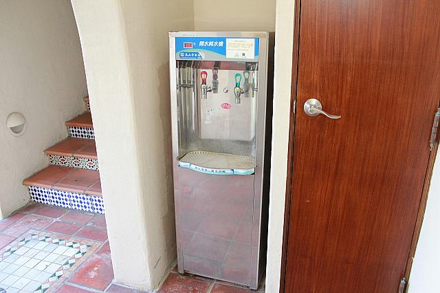 給水機