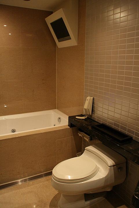 トイレはウォッシュレット